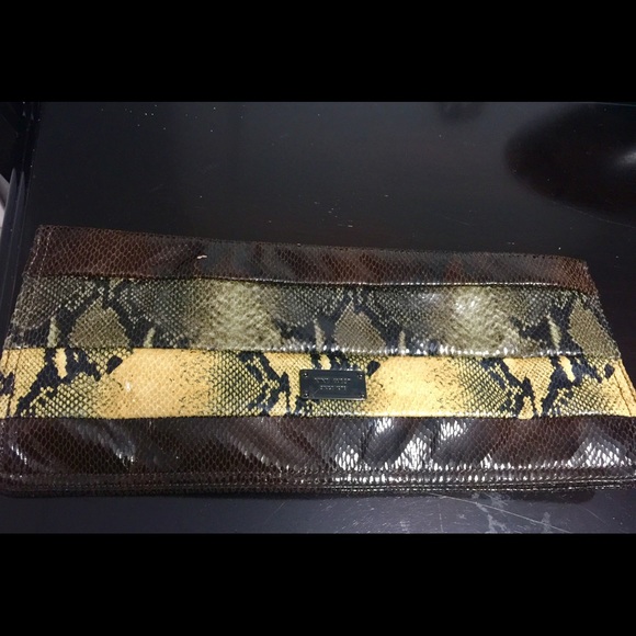 Nine West snakeskin clutch - Picture 2 of 4